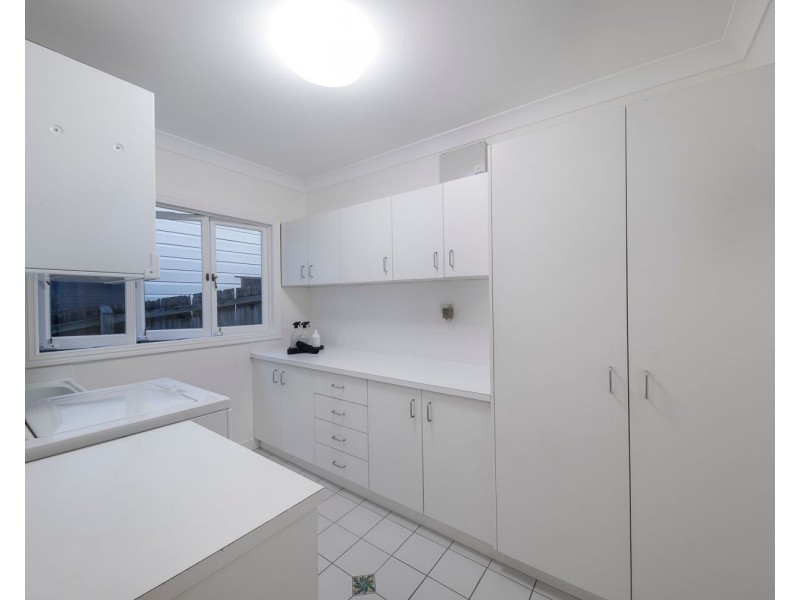 43 Joynt Street, Hamilton QLD 4007