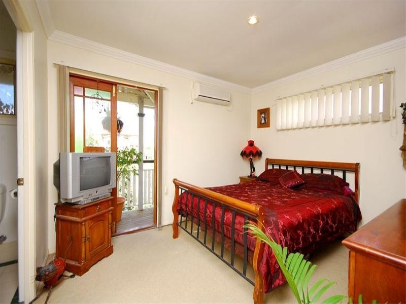 11/48 Winchester Street, Hamilton QLD 4007