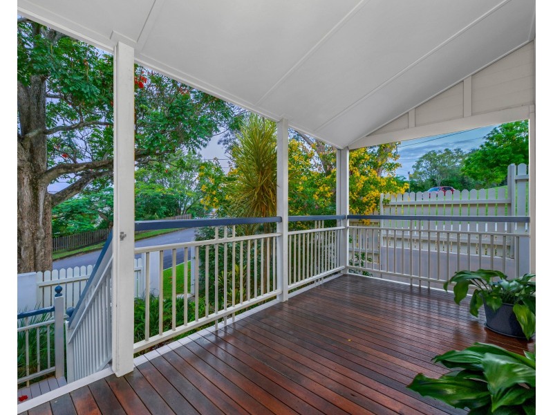 17 Ray Street, Wilston QLD 4051