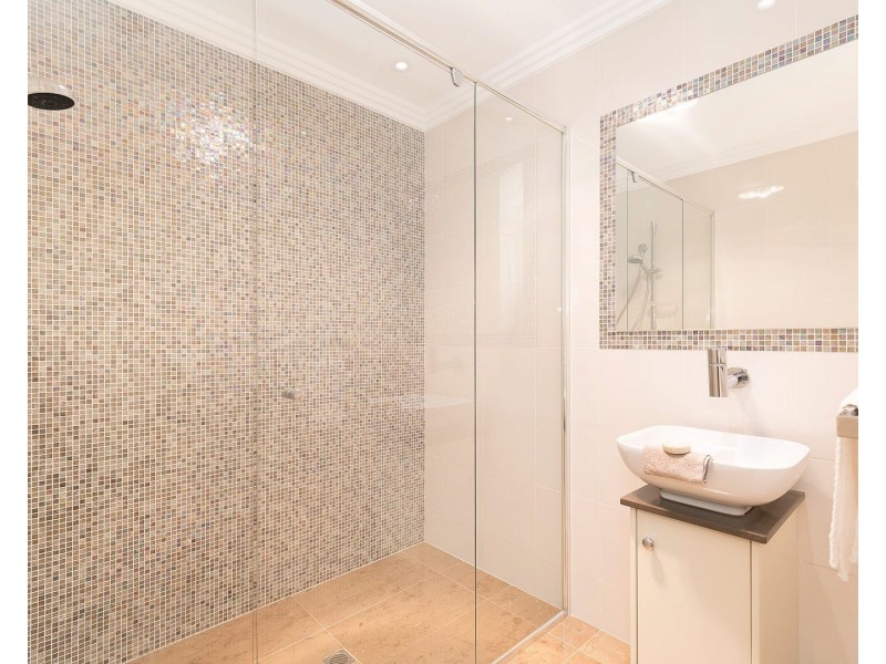 44 Abbott Street, Ascot QLD 4007