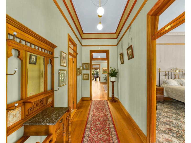 194 Bonney Avenue, Clayfield QLD 4011