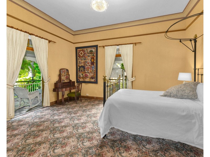 194 Bonney Avenue, Clayfield QLD 4011