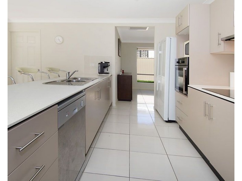 369 Nudgee Road, Hendra QLD 4011