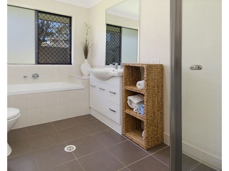 369 Nudgee Road, Hendra QLD 4011