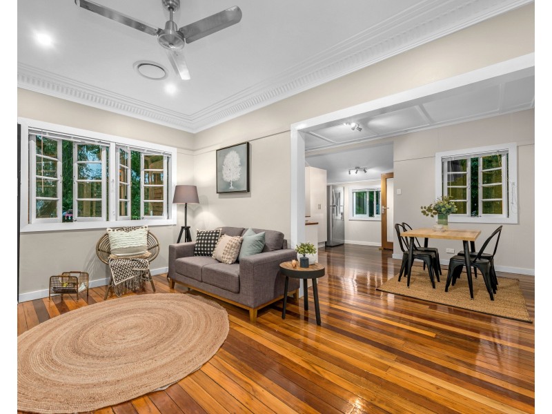 39 White Street, Wavell Heights QLD 4012