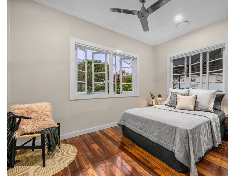 39 White Street, Wavell Heights QLD 4012