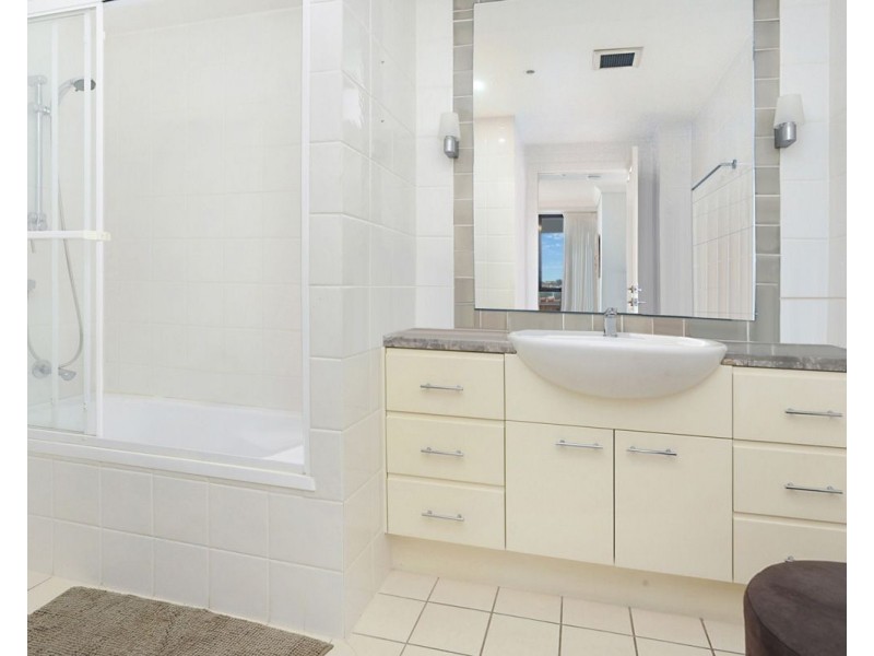 21/31 Harbour Road, Hamilton QLD 4007