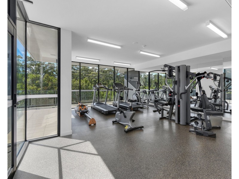 4210/18 Parkside Circuit, Hamilton QLD 4007