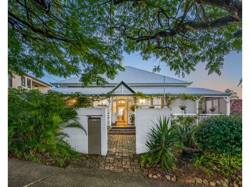29 Queens Road, Hamilton QLD 4007