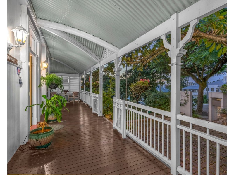 29 Queens Road, Hamilton QLD 4007