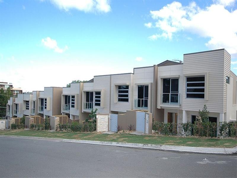 2/12 Riverview Terrace, Hamilton QLD 4007