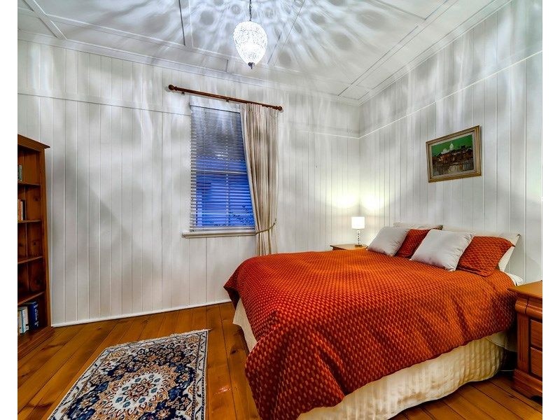 24 Cramond Street, Wilston QLD 4051