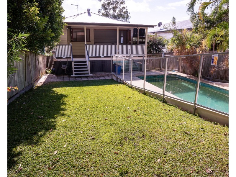 24 Cramond Street, Wilston QLD 4051