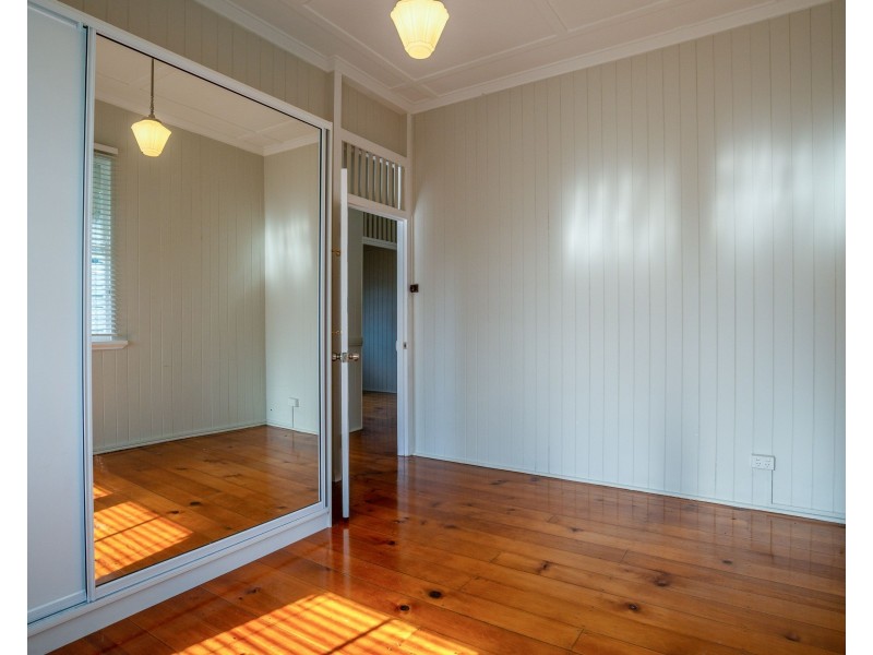 24 Cramond Street, Wilston QLD 4051