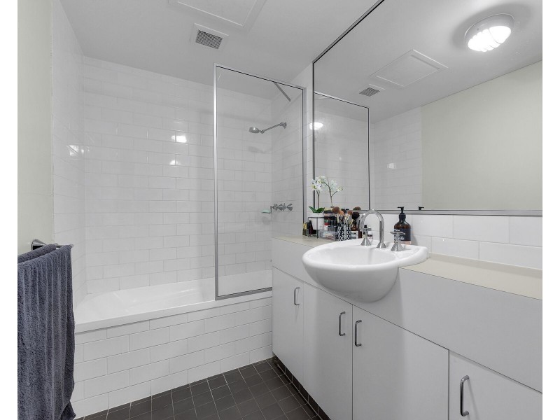 21/92 Robertson Street, Fortitude Valley QLD 4006