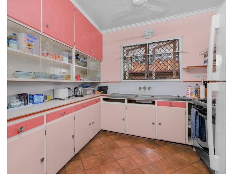 37 Manson Road, Hendra QLD 4011