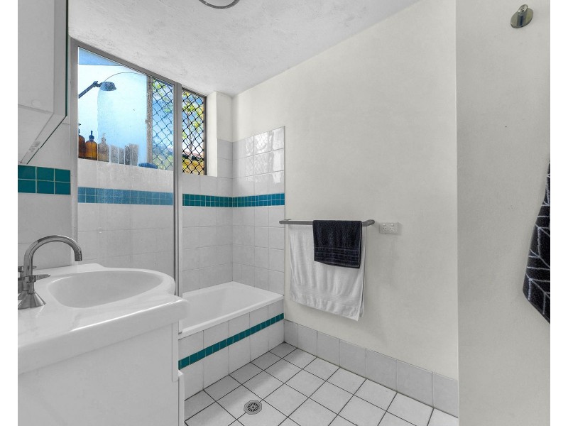 3/84 Charlton Street, Ascot QLD 4007