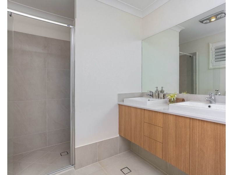 32 Huet Street, Wavell Heights QLD 4012