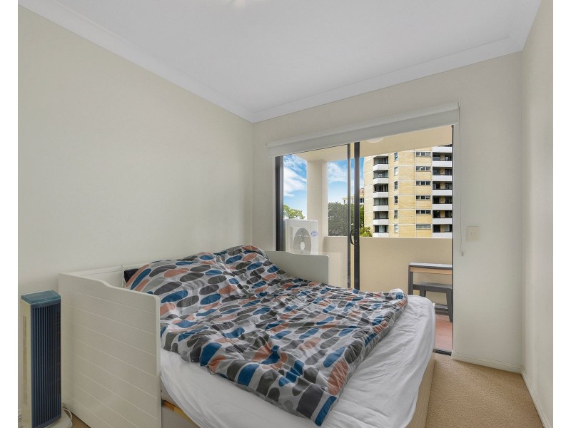13/64 Lambert Street, Kangaroo Point QLD 4169