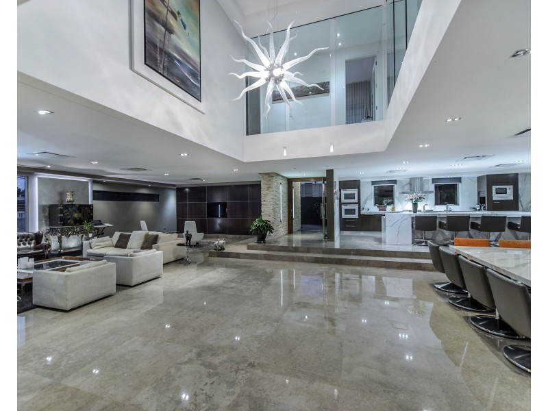 1 Dickson Terrace, Hamilton QLD 4007