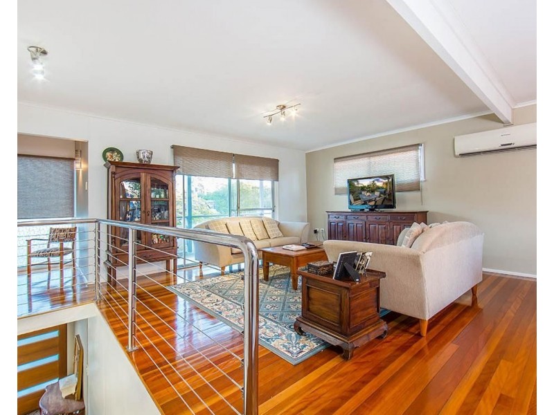 24 Crofty Street, Albany Creek QLD 4035