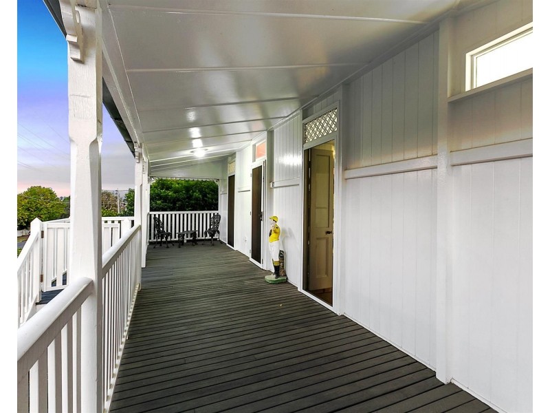 57 London Road, Clayfield QLD 4011