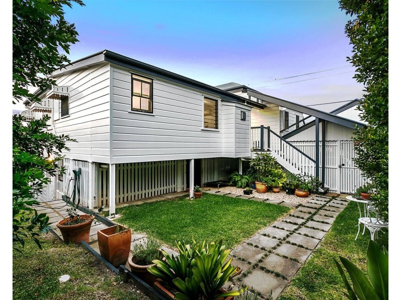 57 London Road, Clayfield QLD 4011