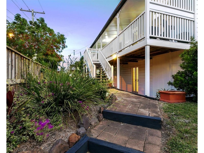 57 London Road, Clayfield QLD 4011