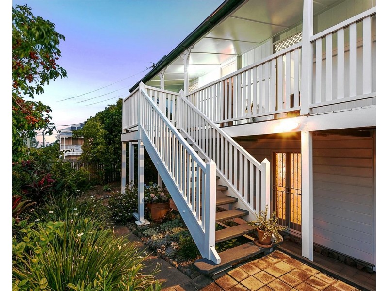 57 London Road, Clayfield QLD 4011