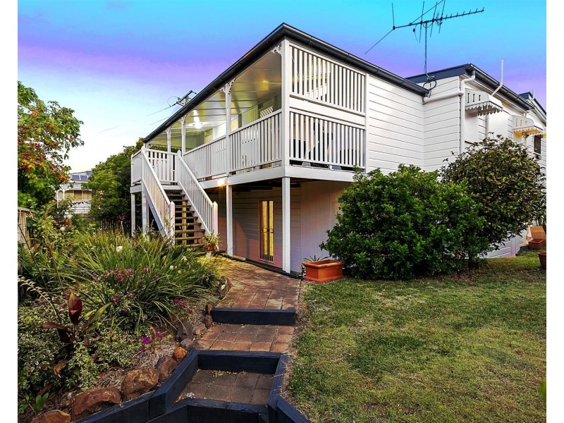 57 London Road, Clayfield QLD 4011
