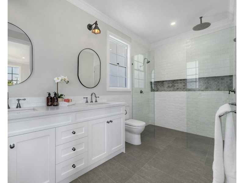 26A Ford Street, Clayfield QLD 4011