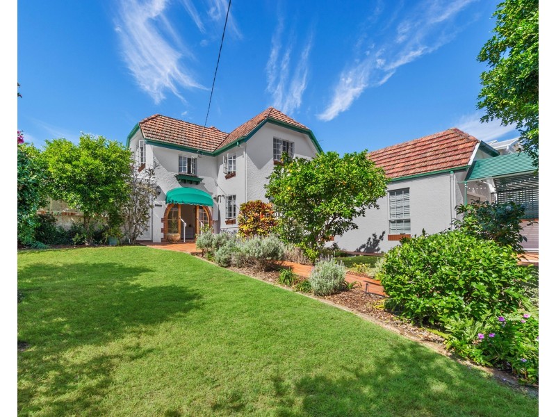 34 Childs Street, Clayfield QLD 4011