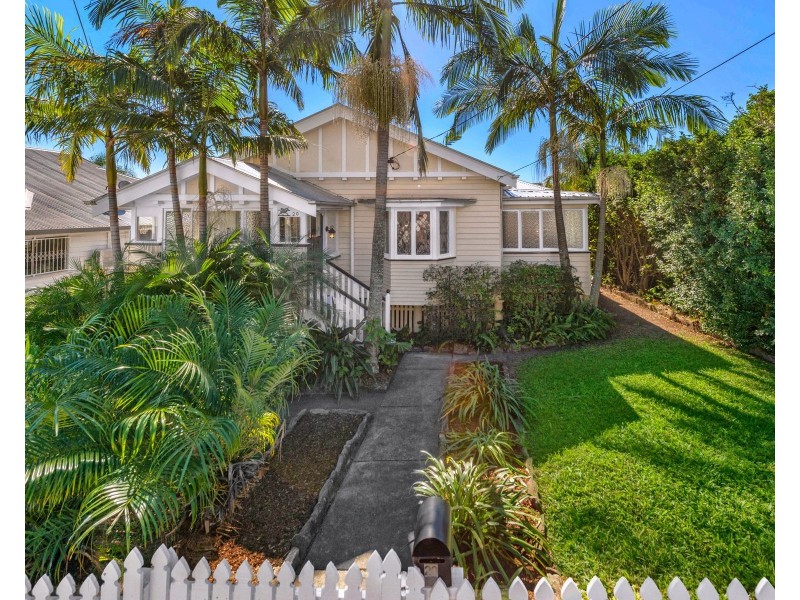 20 Cromwell Street, Wooloowin QLD 4030