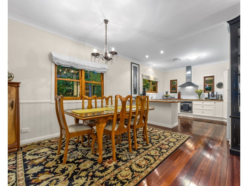 18 Glyn Street, Coorparoo QLD 4151