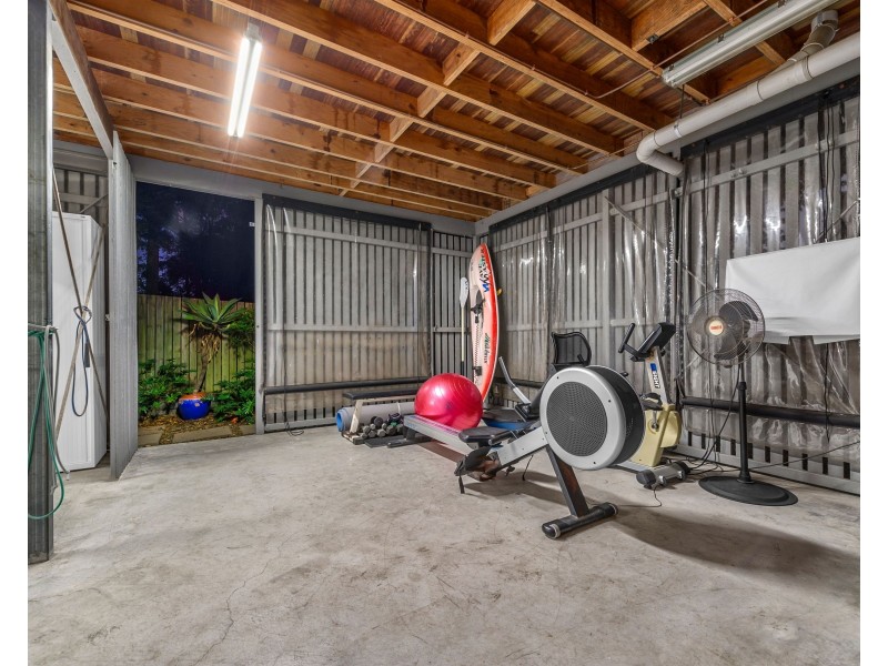 18 Glyn Street, Coorparoo QLD 4151