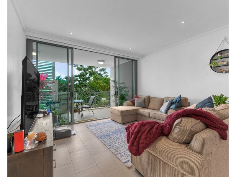 1206/118 Parkside Circuit, Hamilton QLD 4007