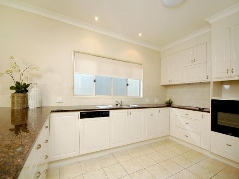 101 Barlow Street, Clayfield QLD 4011