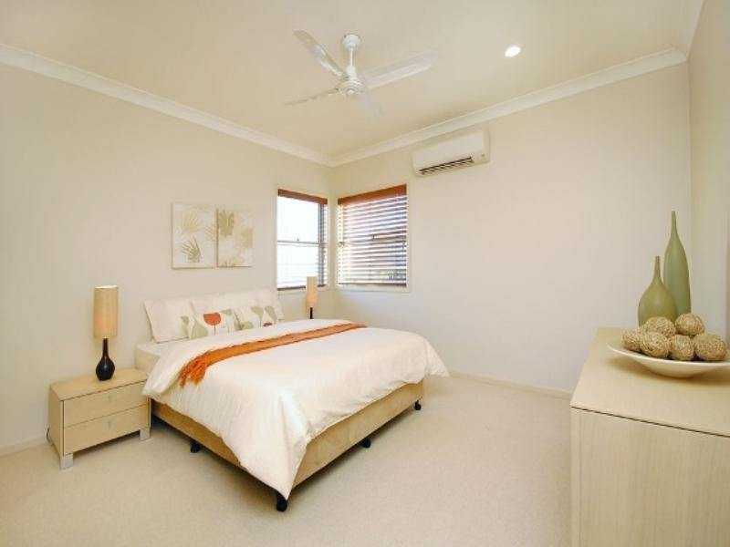 101 Barlow Street, Clayfield QLD 4011