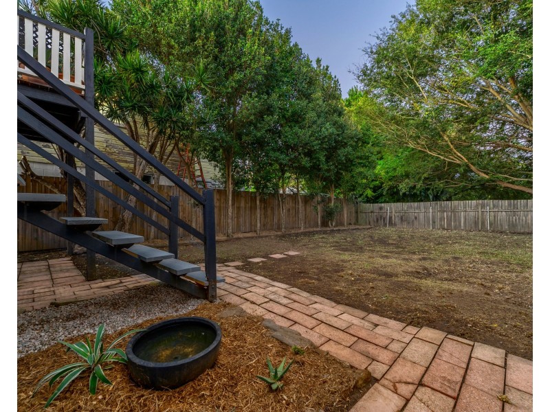 7 Swan Terrace, Windsor QLD 4030