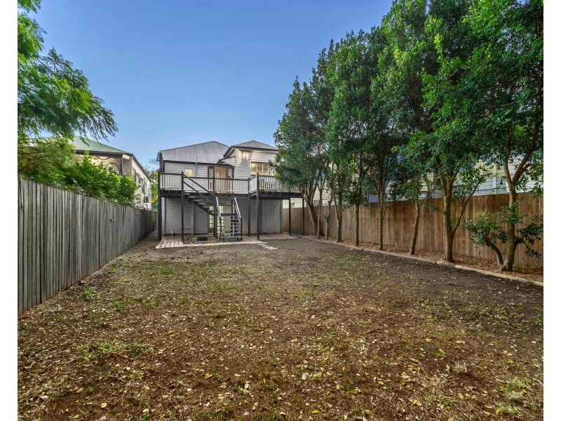 7 Swan Terrace, Windsor QLD 4030