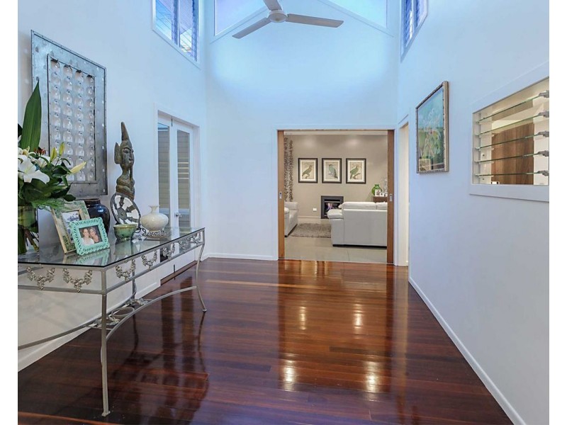 10 Matong Street, Hendra QLD 4011