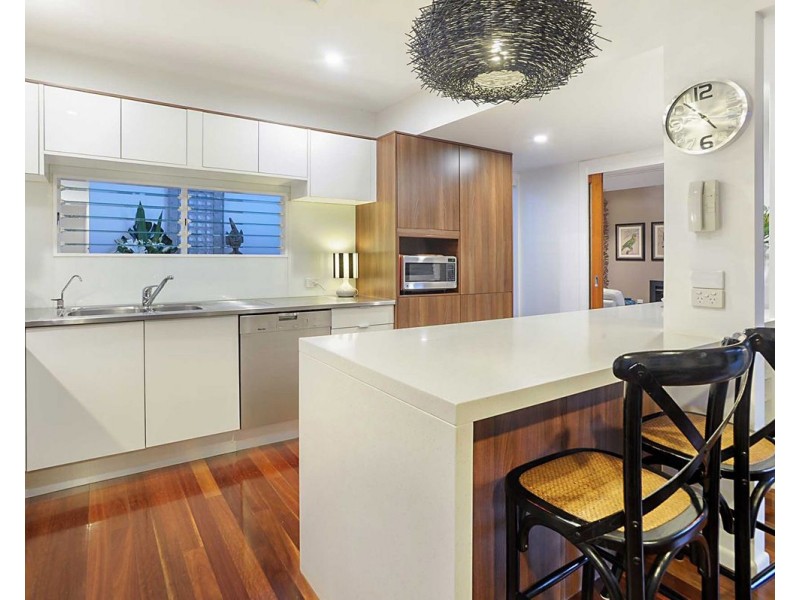 10 Matong Street, Hendra QLD 4011