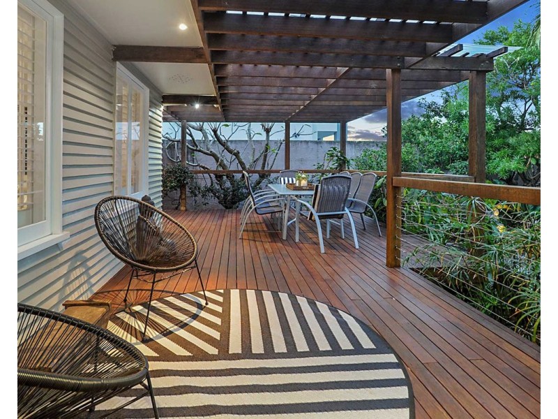 10 Matong Street, Hendra QLD 4011