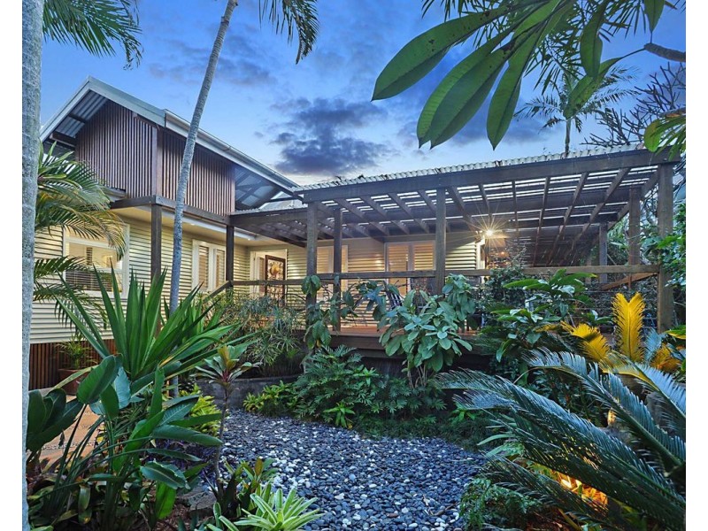 10 Matong Street, Hendra QLD 4011