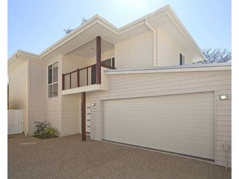 68A Winchester Street, Hamilton QLD 4007