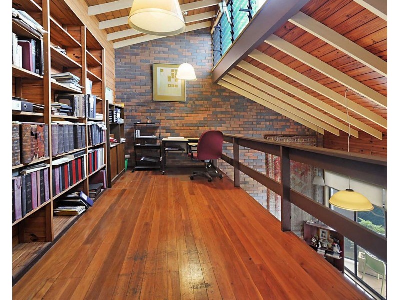 50 Markwell Street, Hamilton QLD 4007