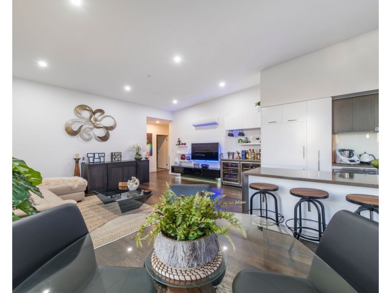 4142/37c Harbour Road, Hamilton QLD 4007