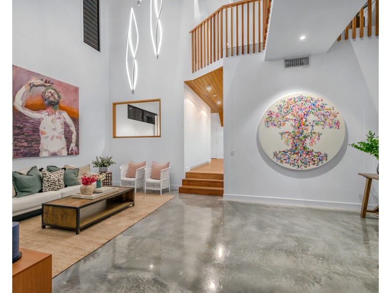 15 Argyle Street, Red Hill QLD 4059