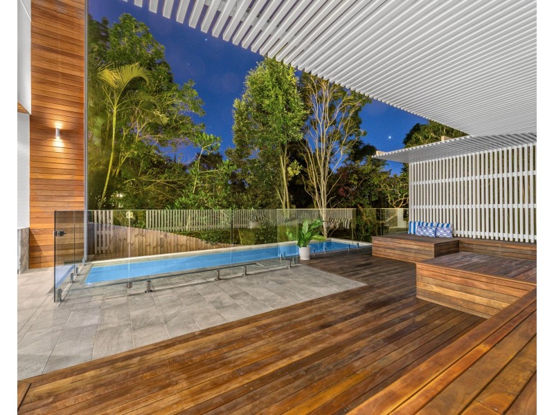 15 Argyle Street, Red Hill QLD 4059