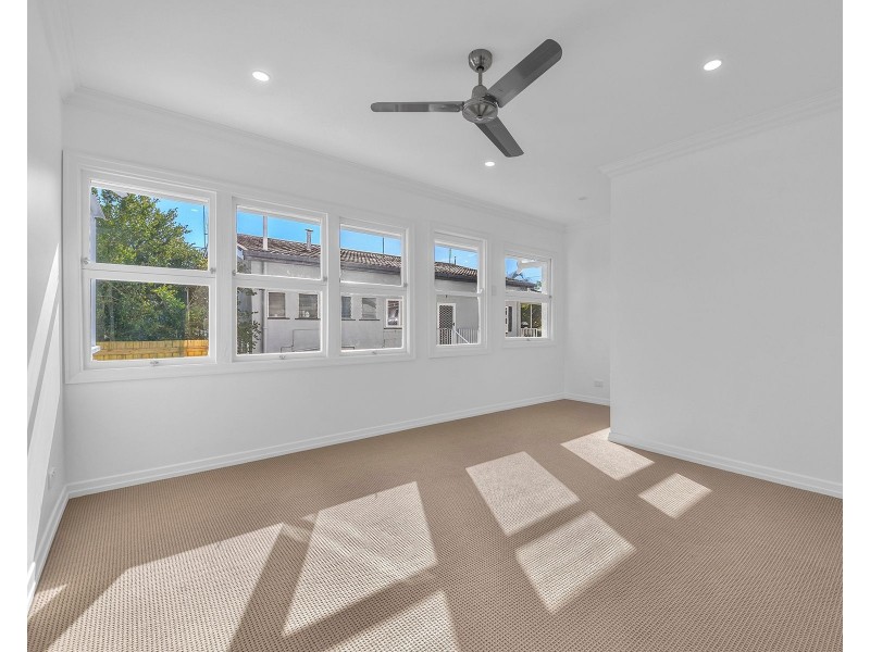 86 Woodville Street, Hendra QLD 4011